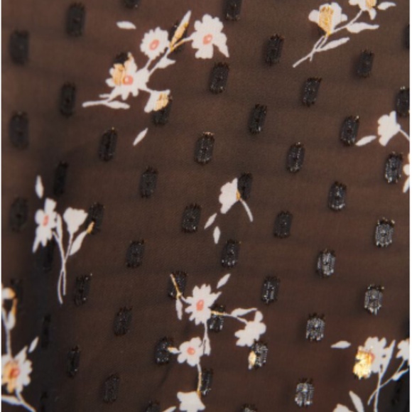 Dynamite Shoulder Tie Blouse NWT - Picture 5 of 10